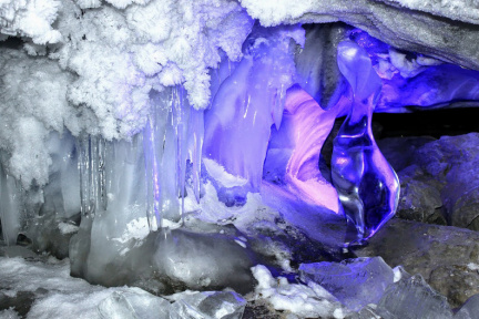 ХРАНИТЕЛЬ ПЕШЕРЫ